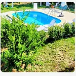 House Brune Holiday home *